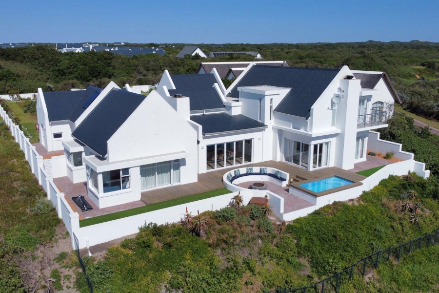 5 Bedroom Property for Sale in St Francis Links Eastern Cape